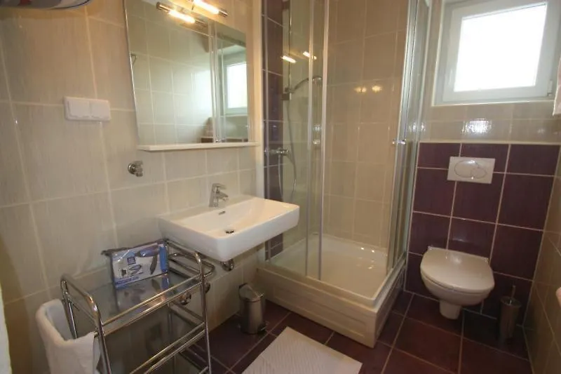 Ferienwohnung Dakovic Boba Šilo Apartment